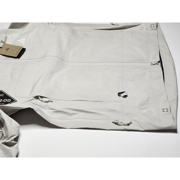 Nike ACG "Misery Ridge" Storm-FIT ADV GORE-TEX Jacket FV8641-104 - Picture 3 of 12